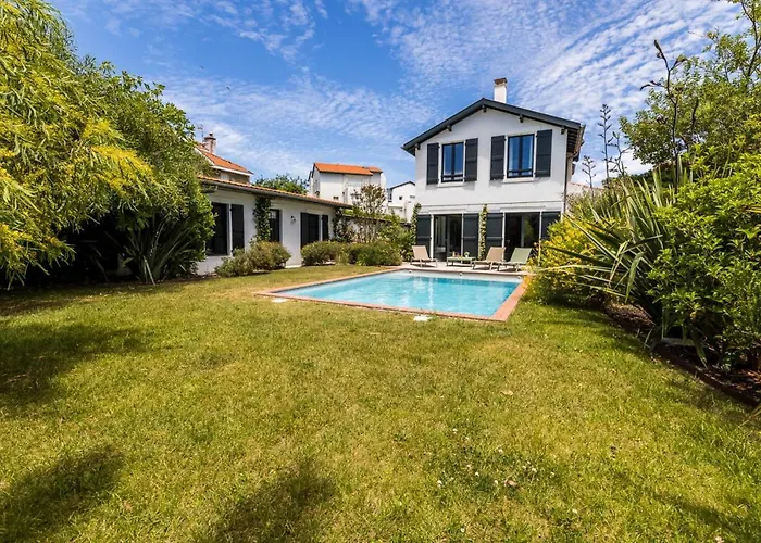 Вілла Leonie Keyweek Close To The Lighthouse And Biarritz's Golf Course