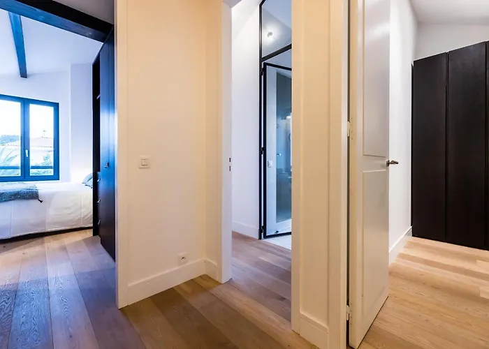 Leonie Keyweek Close To The Lighthouse And Biarritz's Golf Course Біарріц