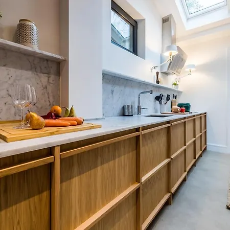 Vila Leonie Keyweek Close To The Lighthouse And Biarritz's Golf Course